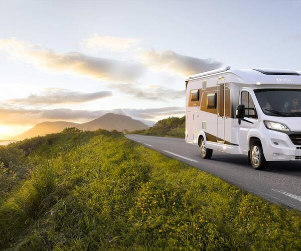 Camperhuren Touring Cars IJsland