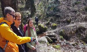 Hiken naar de Meteora Kloosters Hiken naar de Meteora Kloosters