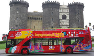 Hop on Hop off bus Napels Hop on Hop off bus Napels