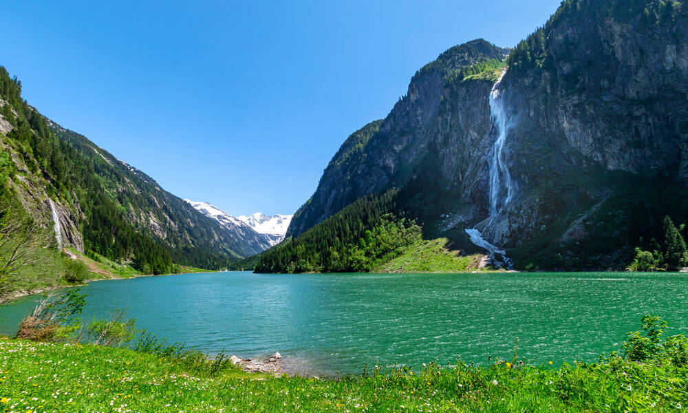 Camperhuur Oostenrijk, bergmeer in de Hohe Tauern Camperhuur Oostenrijk
